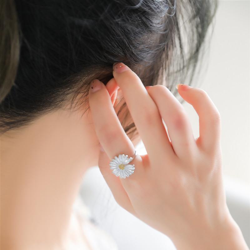 G-Dragon Daisy Ring