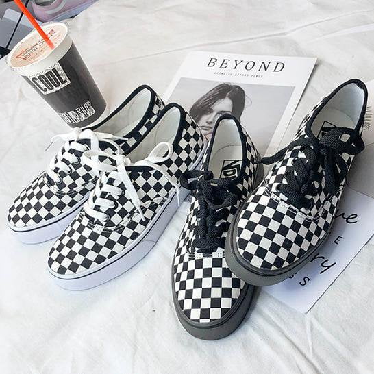 'Checkers' Low Top Sneakers - Totemo Kawaii Shop