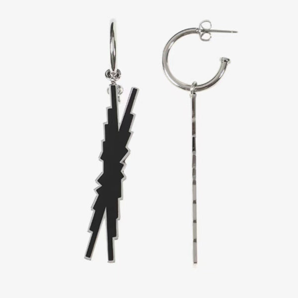 LE SSERAFIM 'Unforgive' Earring