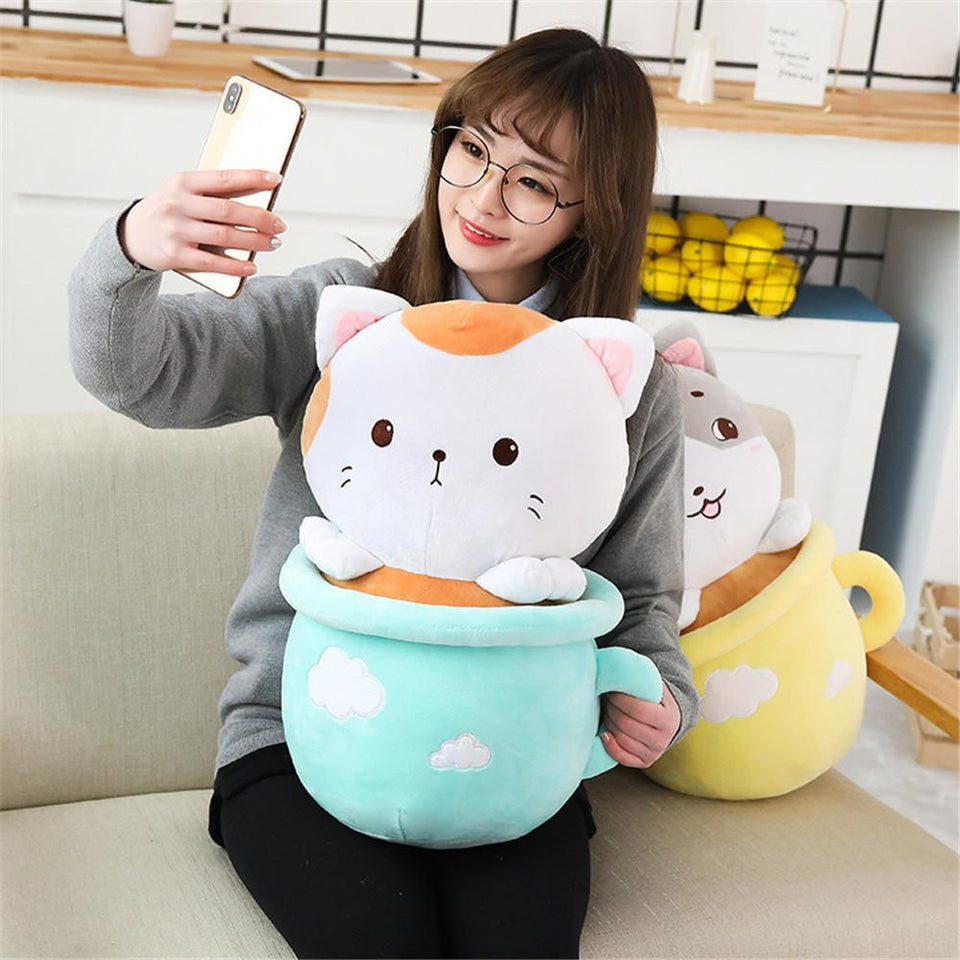 Kitty in Cup Plush & Blanket