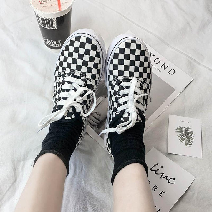 'Checkers' Low Top Sneakers - Totemo Kawaii Shop