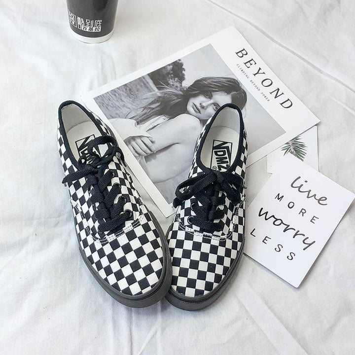 'Checkers' Low Top Sneakers - Totemo Kawaii Shop